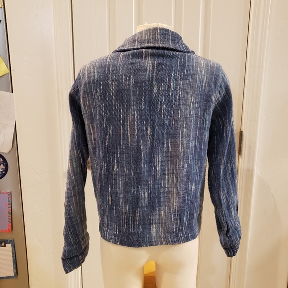 Eastern Serenity Blue Jacket Size Medium - Picture 4 of 8